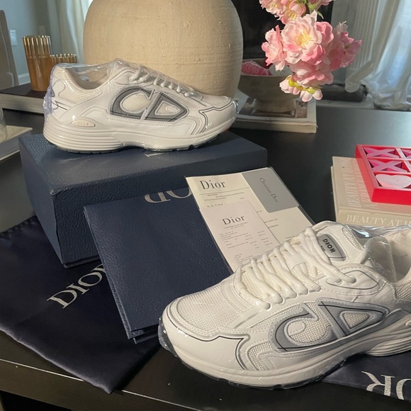 DIOR B30 *SEALED* - Picture 1 of 2
